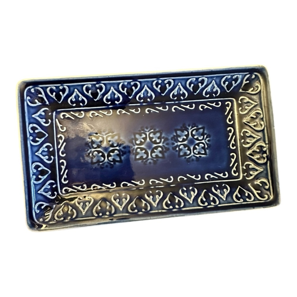 Artistic Accents Blue Ceramic Dish
Cobalt Blue Mediterranean Style